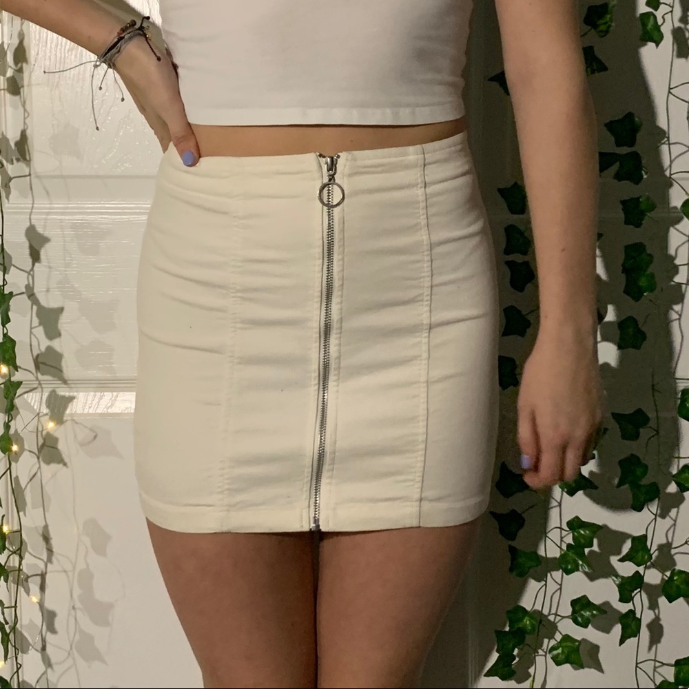 Mini Skirt!